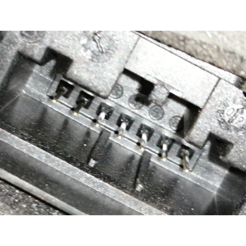 Recambio de cerradura puerta delantera izquierda para volkswagen golf vi (5k1) advance referencia OEM IAM 5K1837015  