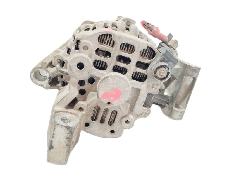 Recambio de alternador para ford fiesta berlina ghia referencia OEM IAM 98MF10300CA  