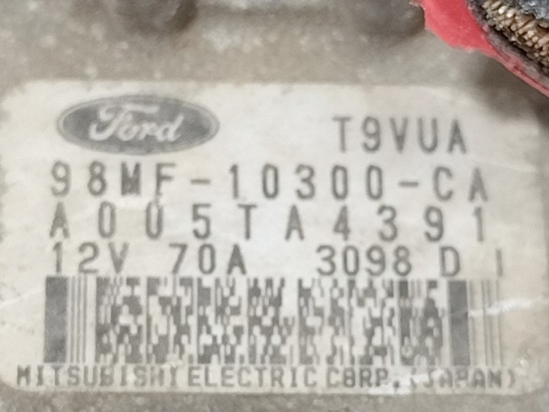 Recambio de alternador para ford fiesta berlina ghia referencia OEM IAM 98MF10300CA  