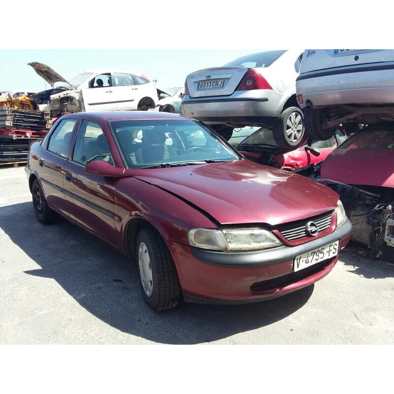 OPEL VECTRA B BERLINA