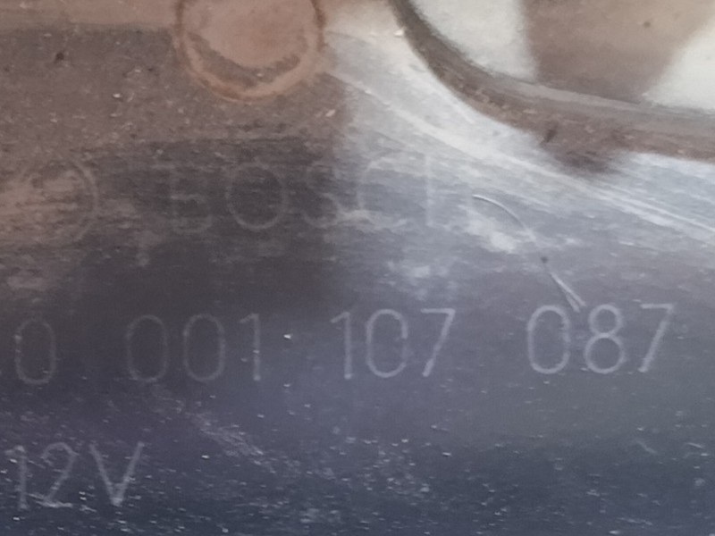 Recambio de motor arranque para ford fiesta berlina ghia referencia OEM IAM 0001107087  