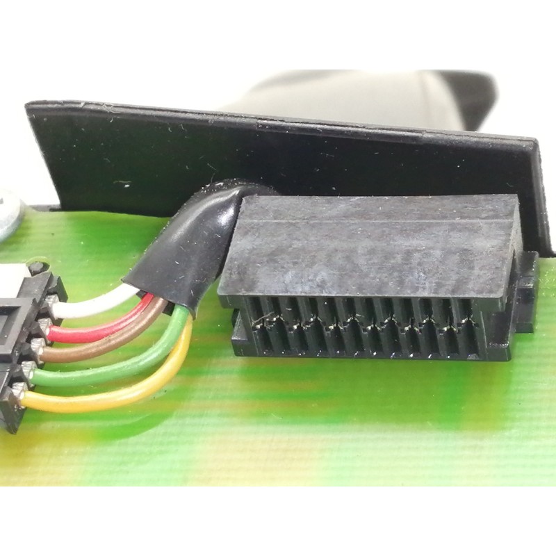 Recambio de mando limpia para volvo v50 familiar 2.0 d kinetic referencia OEM IAM 17D770  