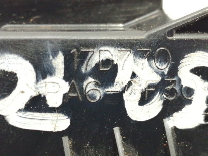 Recambio de mando limpia para volvo v50 familiar 2.0 d kinetic referencia OEM IAM 17D770  