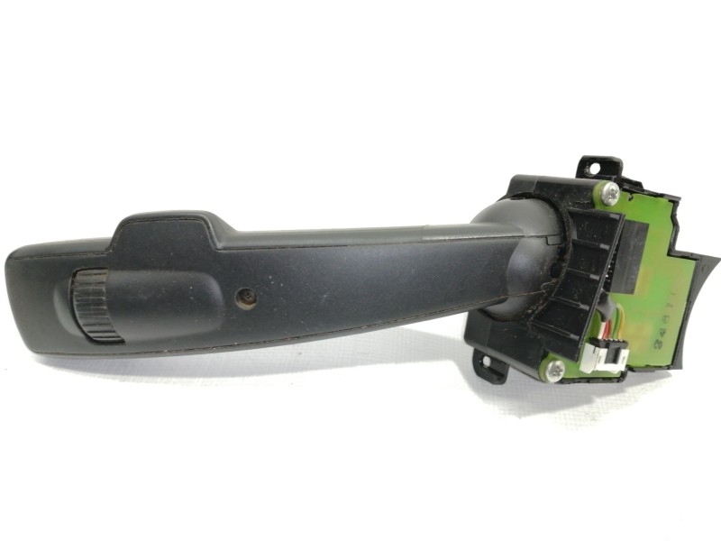 Recambio de mando limpia para volvo v50 familiar 2.0 d kinetic referencia OEM IAM 17D770  