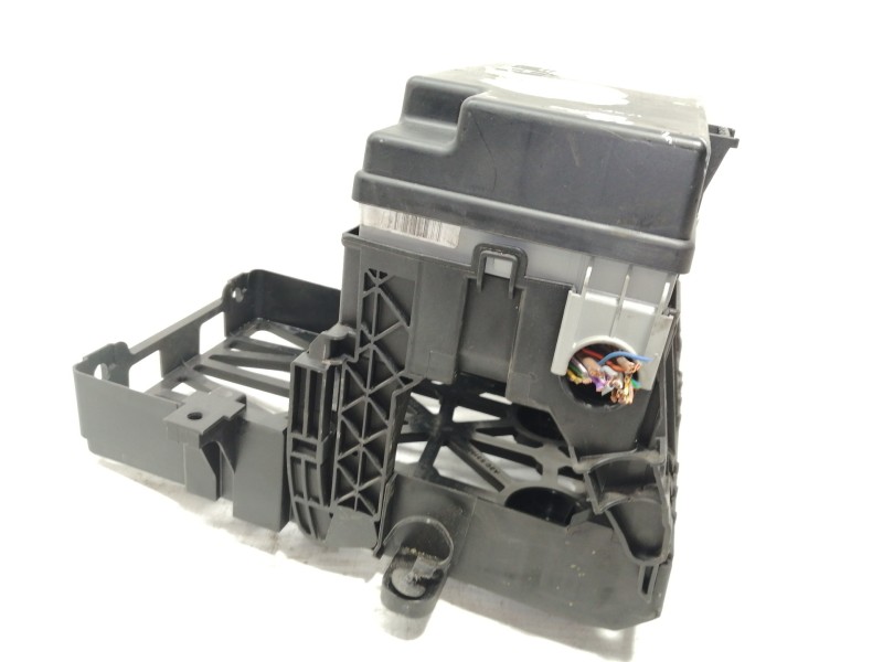 Recambio de caja reles / fusibles para ford transit caja cerrada ´06 2.2 tdci cat referencia OEM IAM 6C1T14A076C  