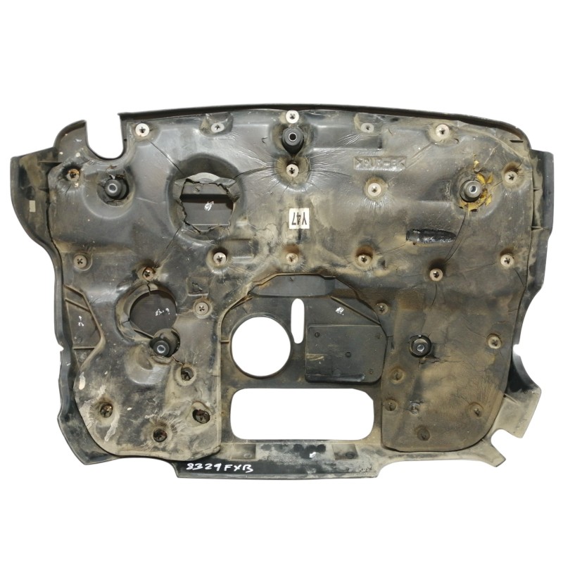 Recambio de tapa motor para kia sorento 2.5 crdi vgt ex1 referencia OEM IAM   