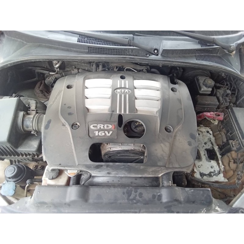 Recambio de tapa motor para kia sorento 2.5 crdi vgt ex1 referencia OEM IAM   