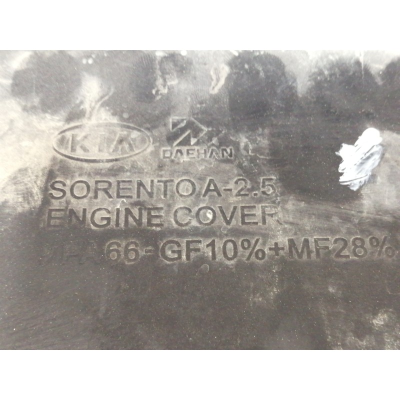 Recambio de tapa motor para kia sorento 2.5 crdi vgt ex1 referencia OEM IAM   
