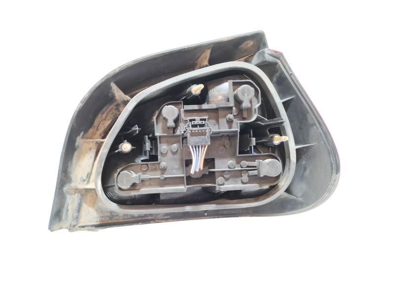 Recambio de piloto trasero izquierdo para renault megane i classic (la0) 1.6 referencia OEM IAM 7700428320  