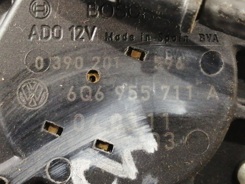 Recambio de motor limpia trasero para volkswagen polo (9n1) gt referencia OEM IAM 6Q6955711A 0390201596 