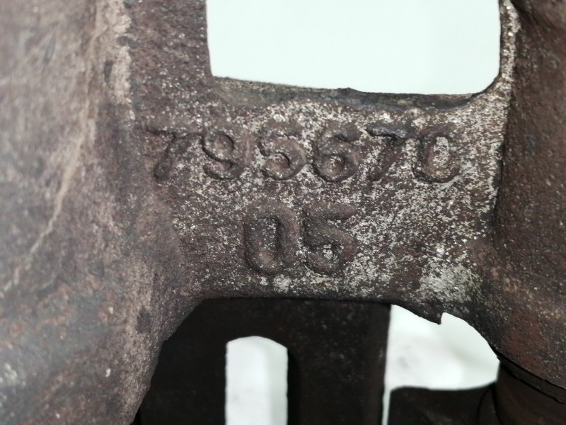 Recambio de pinza freno delantera derecha para citroën jumpy 1.9 d sx caja cerrada acristalada referencia OEM IAM 795670  