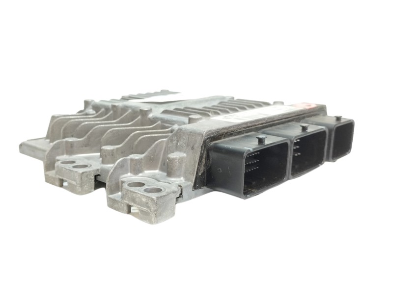 Recambio de centralita motor uce para renault megane ii berlina 3p confort authentique referencia OEM IAM 8200542288  