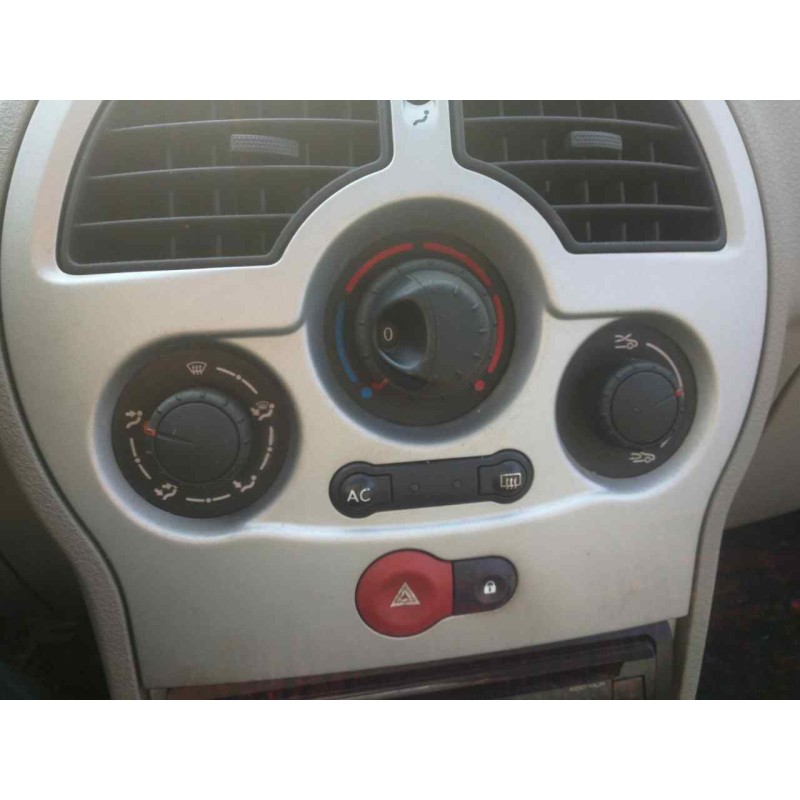 Recambio de mando calefaccion / aire acondicionado para renault modus confort dynamique referencia OEM IAM 030967W J77AC 6959000