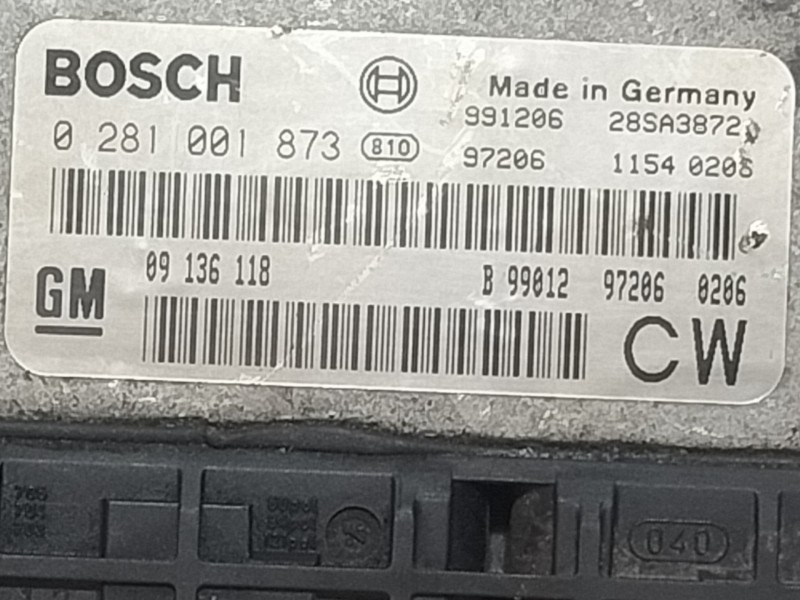 Recambio de centralita motor uce para opel vectra b berlina edition 2000 referencia OEM IAM 0281001873  