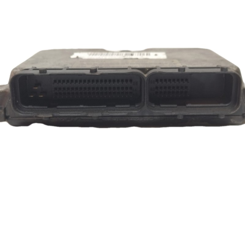 Recambio de centralita motor uce para opel vectra b berlina edition 2000 referencia OEM IAM 0281001873  