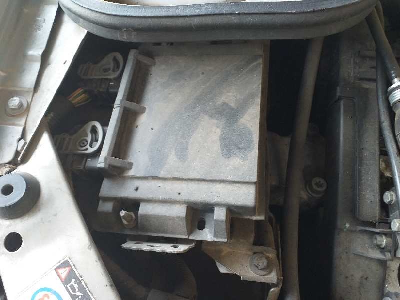 Recambio de centralita motor uce para peugeot 206 berlina xr referencia OEM IAM 9639587680  