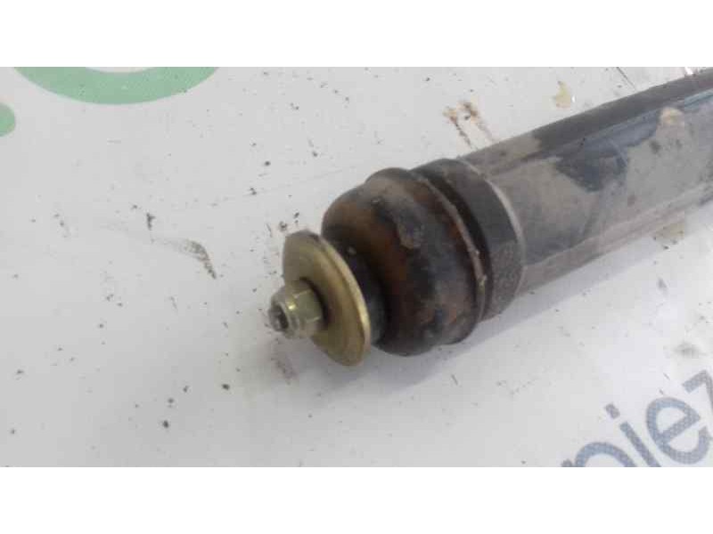 Recambio de amortiguador trasero derecho para renault clio ii fase i (b/cbo) 1.9 diesel referencia OEM IAM   