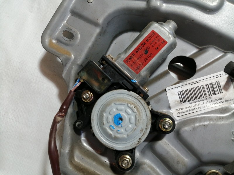 Recambio de elevalunas delantero derecho para hyundai santa fe (sm) 2.0 crdi vgt comfort referencia OEM IAM 9882026100 037153010