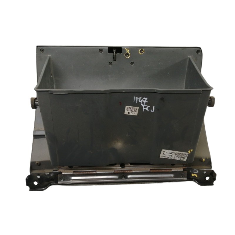 Recambio de guantera para hyundai santa fe (sm) 2.0 crdi vgt comfort referencia OEM IAM SW068386  