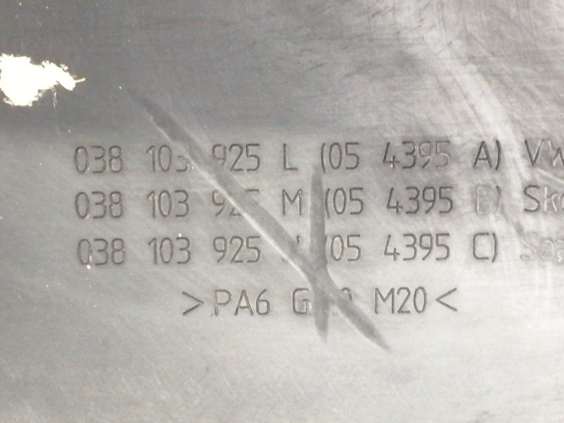 Recambio de tapa motor para seat ibiza (6k1) stella referencia OEM IAM 038103925L 038103925M 