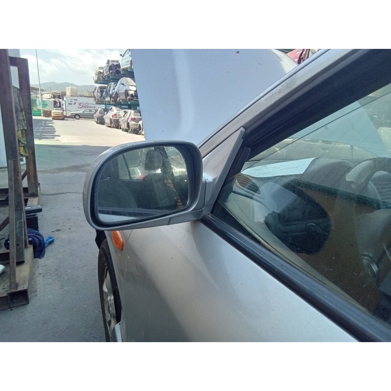 Recambio de retrovisor izquierdo para hyundai santa fe (sm) 2.0 crdi vgt comfort referencia OEM IAM 8761026601 012148 