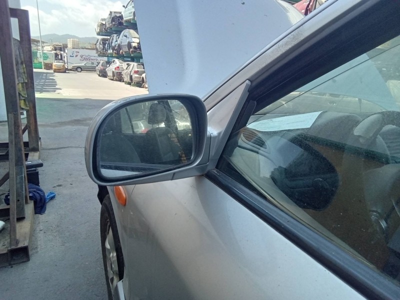 Recambio de retrovisor izquierdo para hyundai santa fe (sm) 2.0 crdi vgt comfort referencia OEM IAM 8761026601 012148 