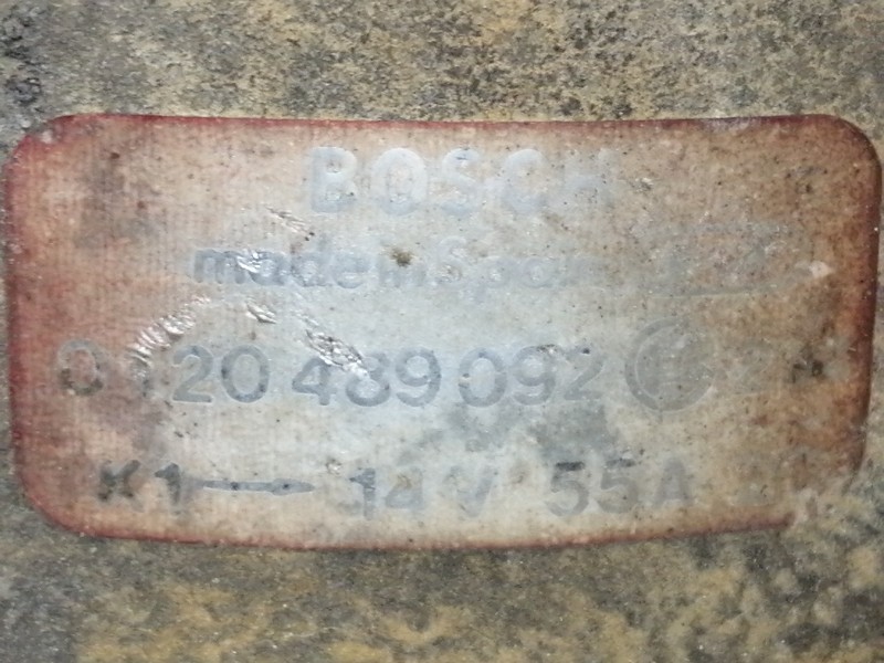 Recambio de alternador para ford fiesta berl./express básico referencia OEM IAM 0120489092  