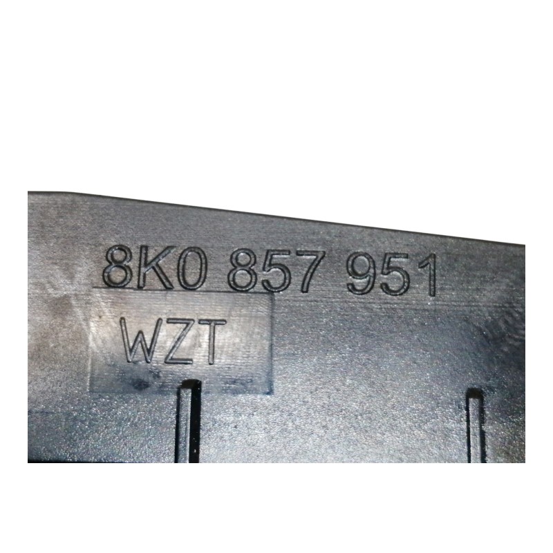 Recambio de cenicero para audi a5 coupe (8t) 1.8 16v tfsi referencia OEM IAM 8K0857951  