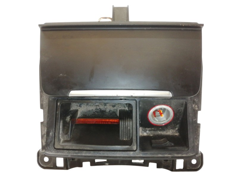 Recambio de cenicero para audi a5 coupe (8t) 1.8 16v tfsi referencia OEM IAM 8K0857951  
