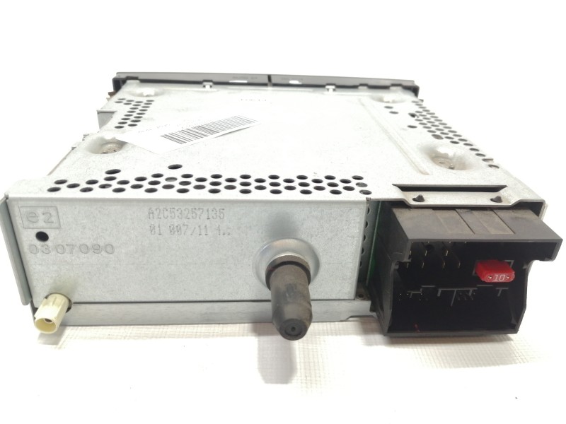 Recambio de sistema audio / radio cd para peugeot 207 sw confort referencia OEM IAM 96750215XT00  