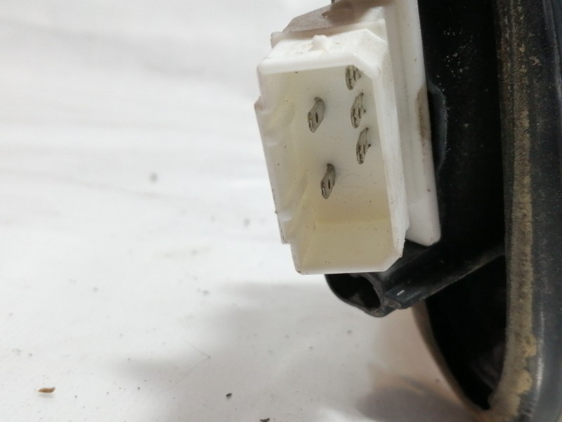 Recambio de retrovisor derecho para audi 80/90 (893) 80 referencia OEM IAM 893857502D  