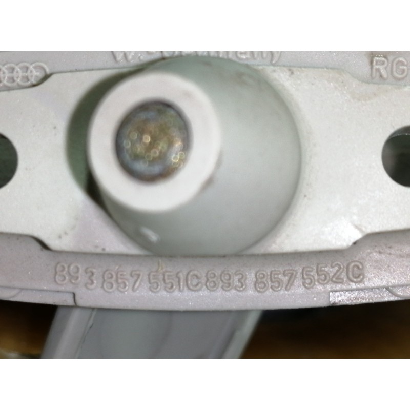 Recambio de parasol derecho para audi 80/90 (893) 80 referencia OEM IAM 893857551  