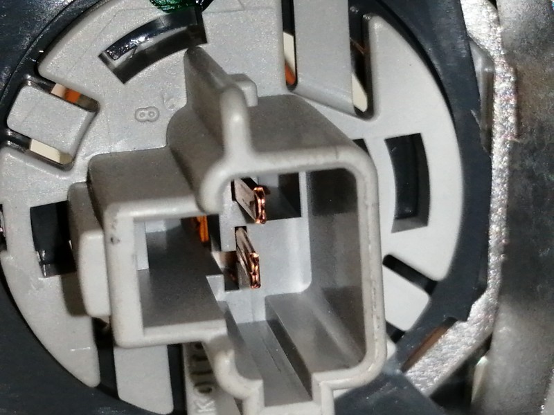 Recambio de piloto trasero izquierdo para mazda cx-7 (er) active referencia OEM IAM EG2151150  