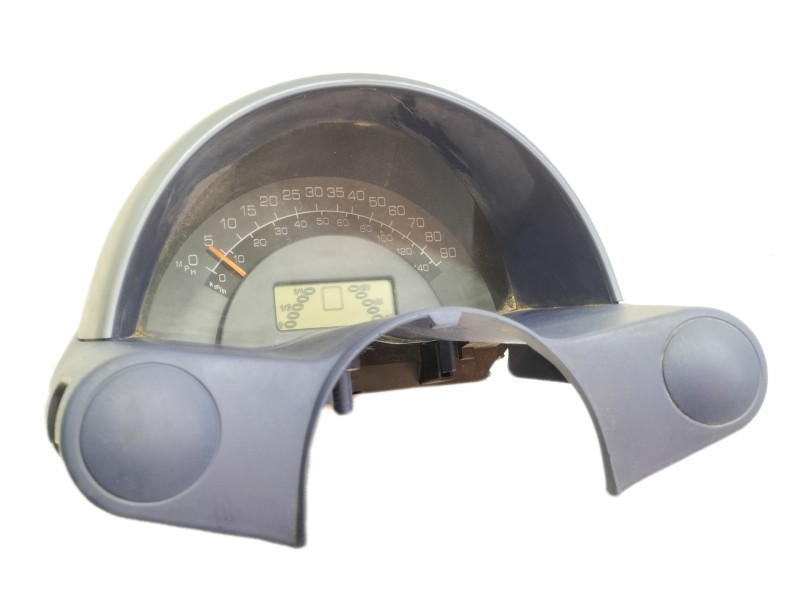 Recambio de cuadro instrumentos para smart coupe passion referencia OEM IAM 110008872005  