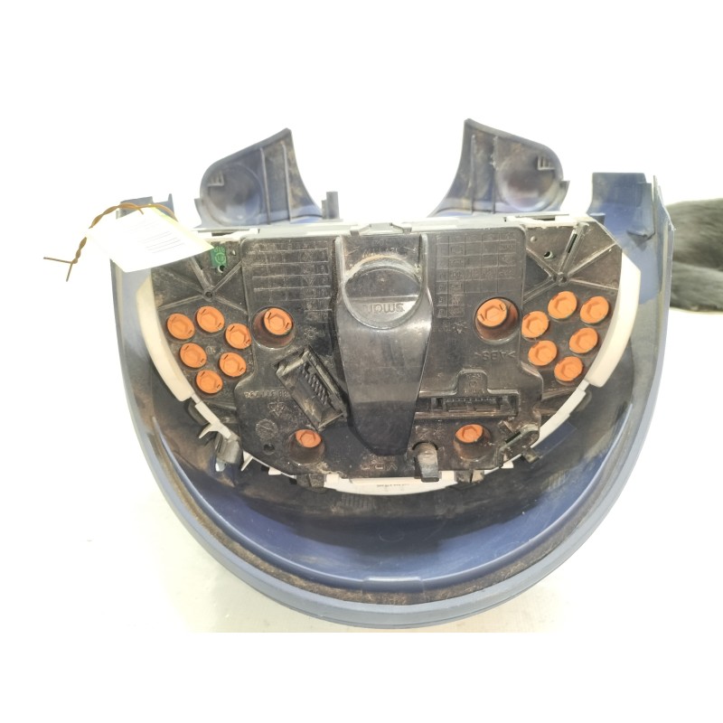 Recambio de cuadro instrumentos para smart coupe passion referencia OEM IAM 110008872005  