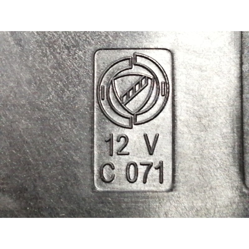 Recambio de centralita cierre para alfa romeo 159 (140) 1.9 jtdm 16v / selective referencia OEM IAM 50504213  