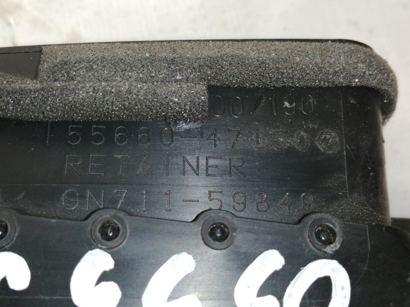 Recambio de rejilla aireadora para toyota prius (zvw50) basis referencia OEM IAM 5566047150  