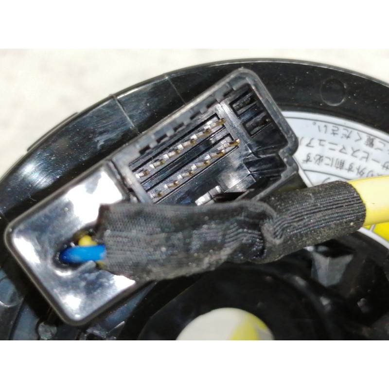 Recambio de anillo airbag para hyundai i30 (gd) klass bluedrive referencia OEM IAM AM64J1RV12230  