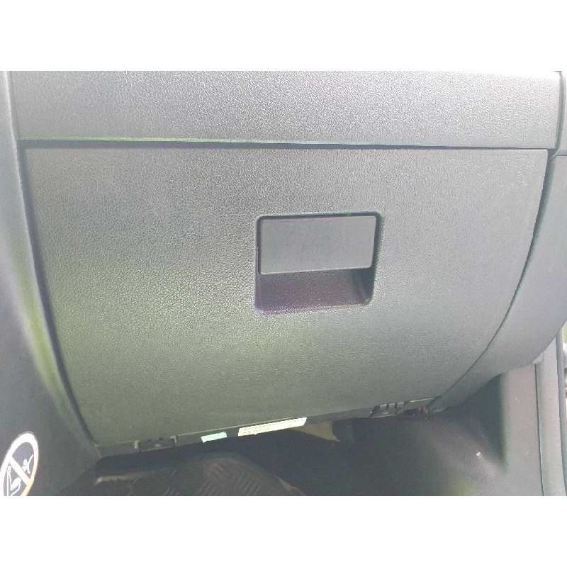 Recambio de guantera para ford fusion (cbk) ambiente referencia OEM IAM 2N11N06024 1028421P1A 
