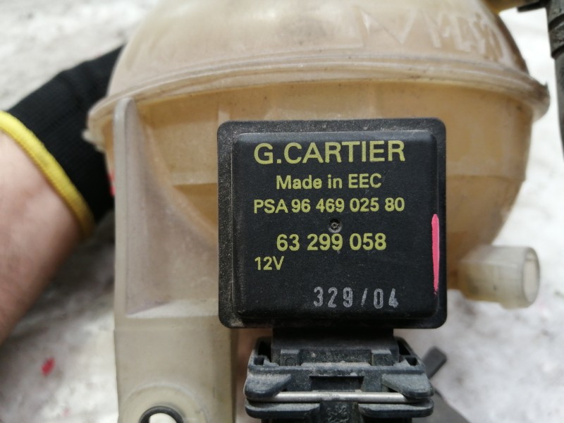 Recambio de deposito expansion para citroën c4 berlina sx referencia OEM IAM 9646902580 63299058 