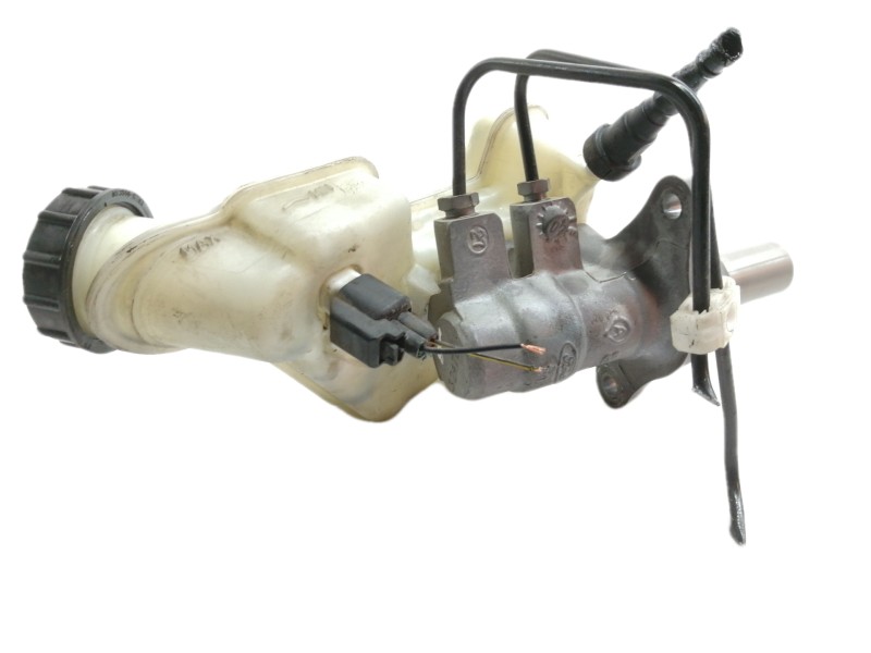 Recambio de bomba freno para ford fiesta (cbk) ghia referencia OEM IAM 03350884941  
