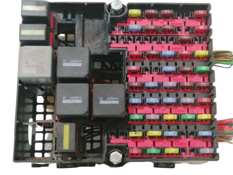 Recambio de caja reles / fusibles para ford fusion (cbk) ambiente referencia OEM IAM 2S6T14A073  