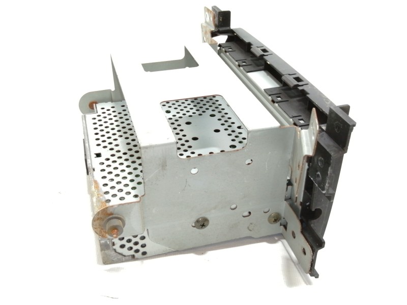 Recambio de sistema audio / radio cd para suzuki grand vitara jb (jt) 1.6 ja (3-ptas.) referencia OEM IAM 3910165JA  