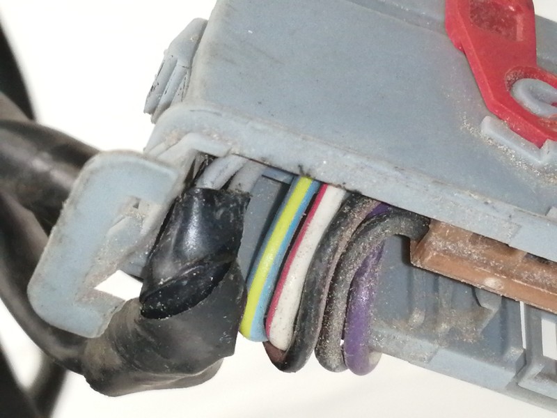 Recambio de retrovisor izquierdo para fiat stilo (192) 1.6 16v referencia OEM IAM 01704607900  