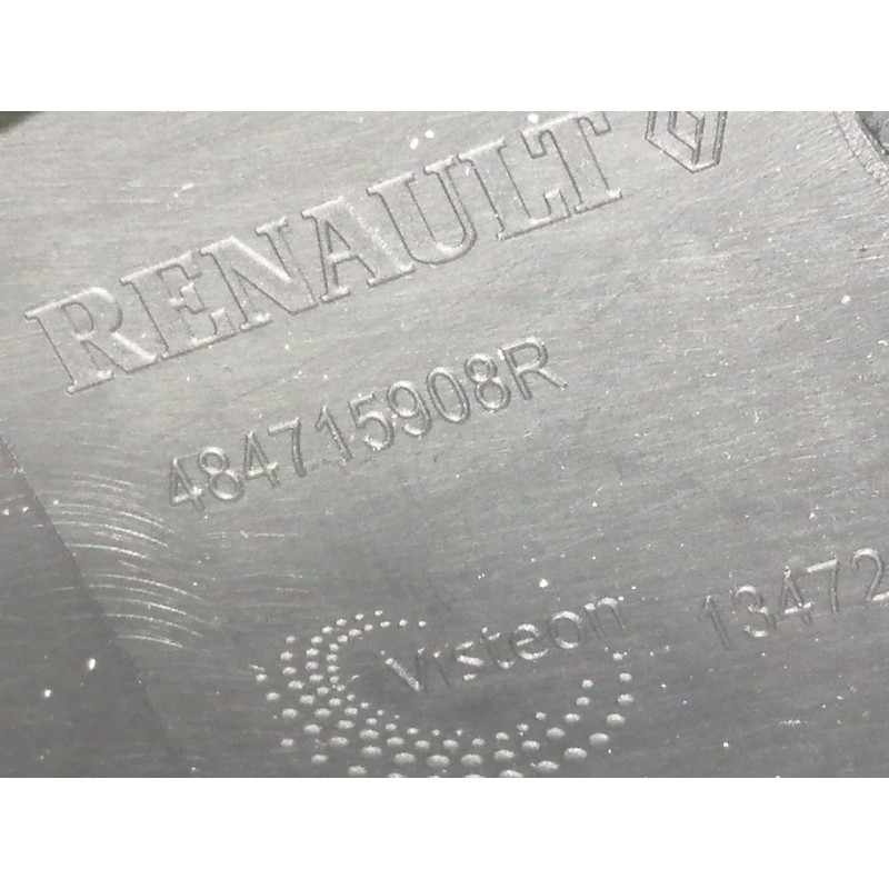 Recambio de moldura para renault captur 0.9 tce referencia OEM IAM 484715908R  
