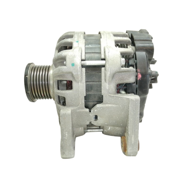 Recambio de alternador para renault captur 0.9 tce referencia OEM IAM 231008593R  