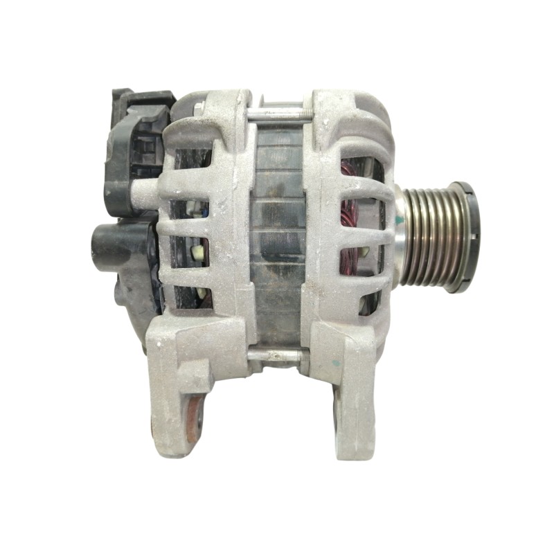 Recambio de alternador para renault captur 0.9 tce referencia OEM IAM 231008593R  