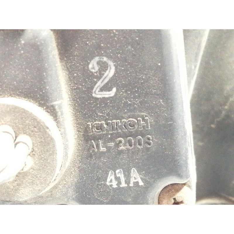 Recambio de faro izquierdo para nissan sunny berlina (n14) lx referencia OEM IAM 020278  