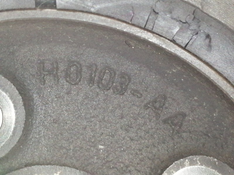 Recambio de polea cigueñal para volvo c70 coupe 2.5 t / 2.4 t referencia OEM IAM H0103AA  