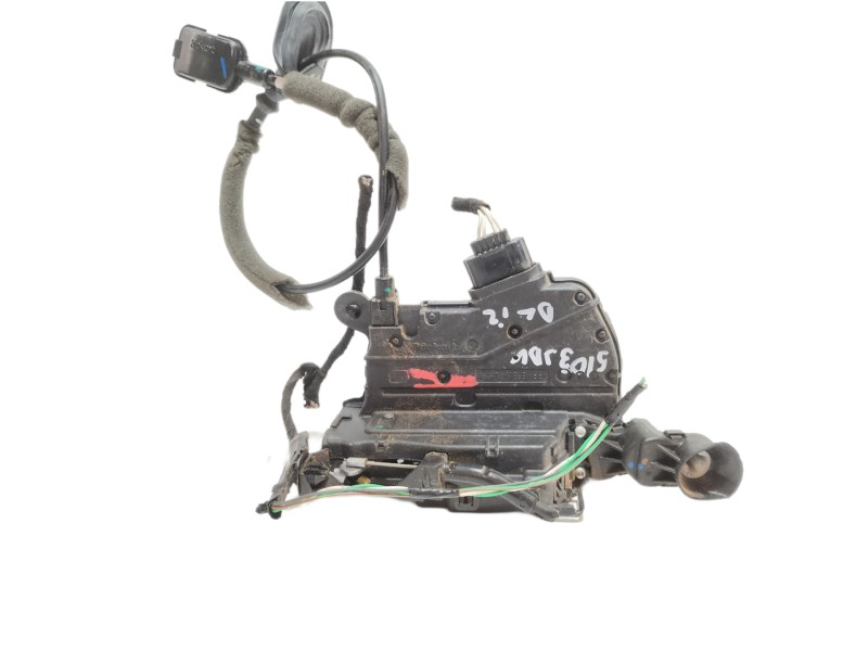 Recambio de cerradura puerta delantera izquierda para renault captur 0.9 tce referencia OEM IAM 805031332R  